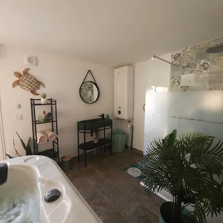 Bed & Breakfast Les De Justine L'ecrin Tropical
