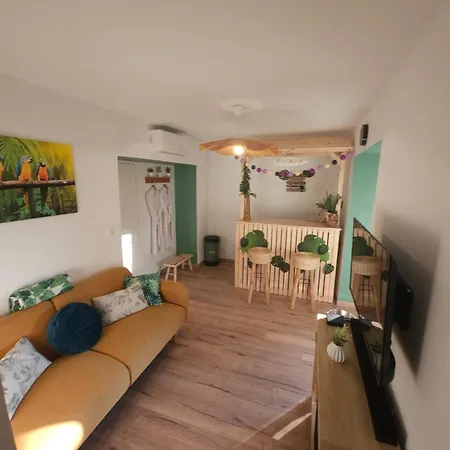 Bed & Breakfast Les De Justine L'ecrin Tropical *
